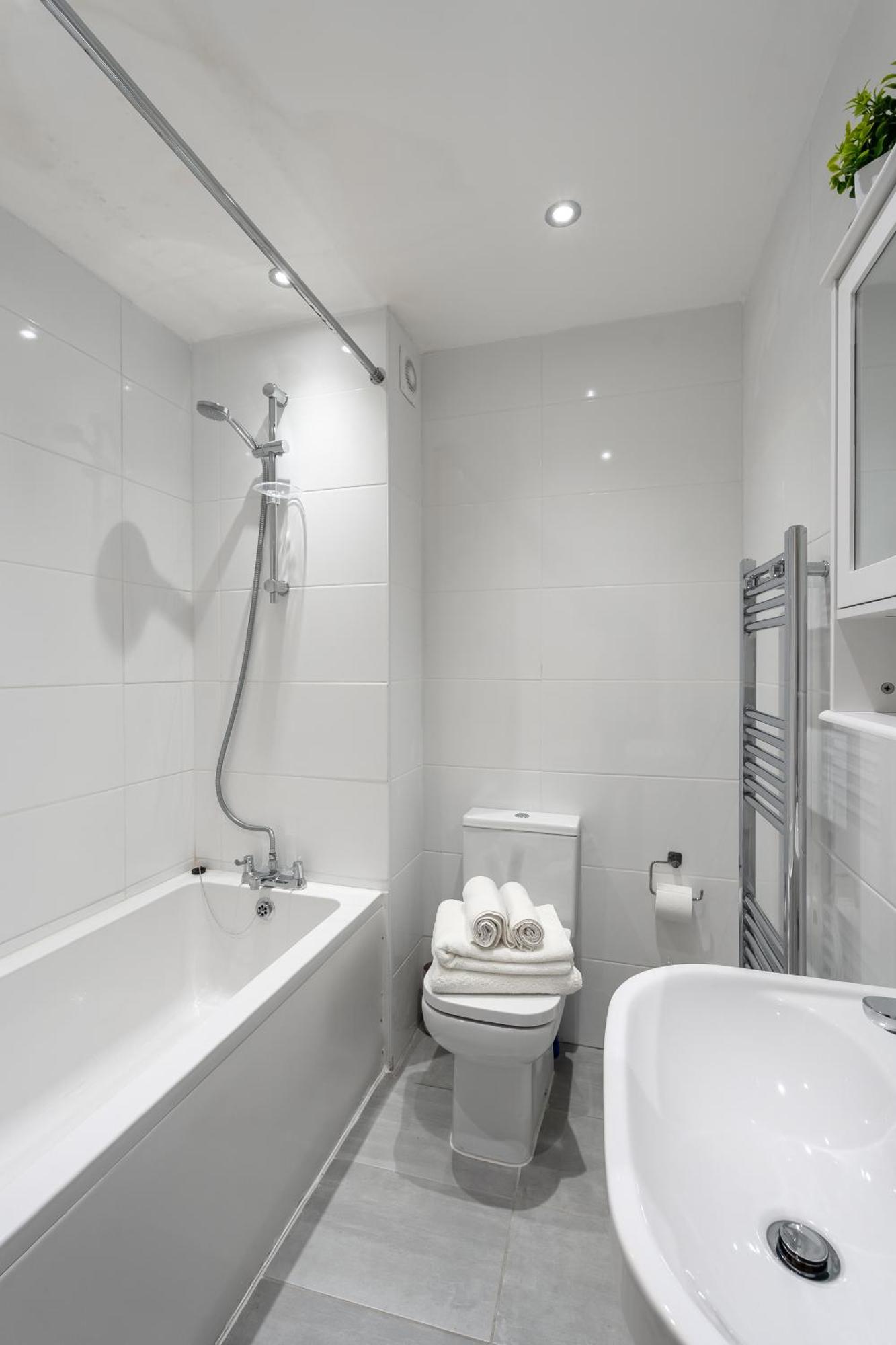 Beautiful Flat Near Central London - Entire Flat - Equipped Kitchen - Private Bathroom Luaran gambar