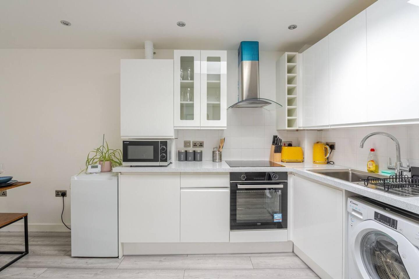 Beautiful Flat Near Central London - Entire Flat - Equipped Kitchen - Private Bathroom Luaran gambar